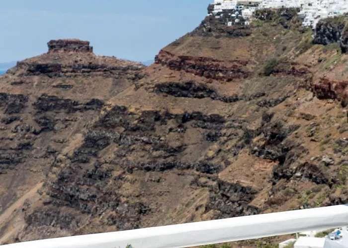 Mnimes Santorini 3* Fira (Santorini)